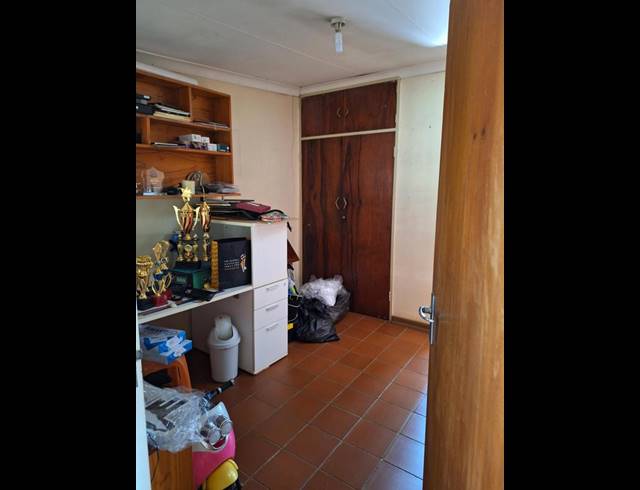 3 BEDROOM HOUSE FOR SALE IN VALHALLA